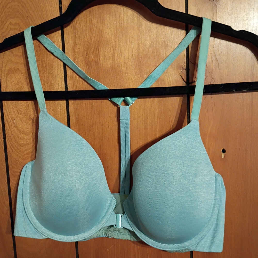 Victorias Secret Women's Light Blue Bra